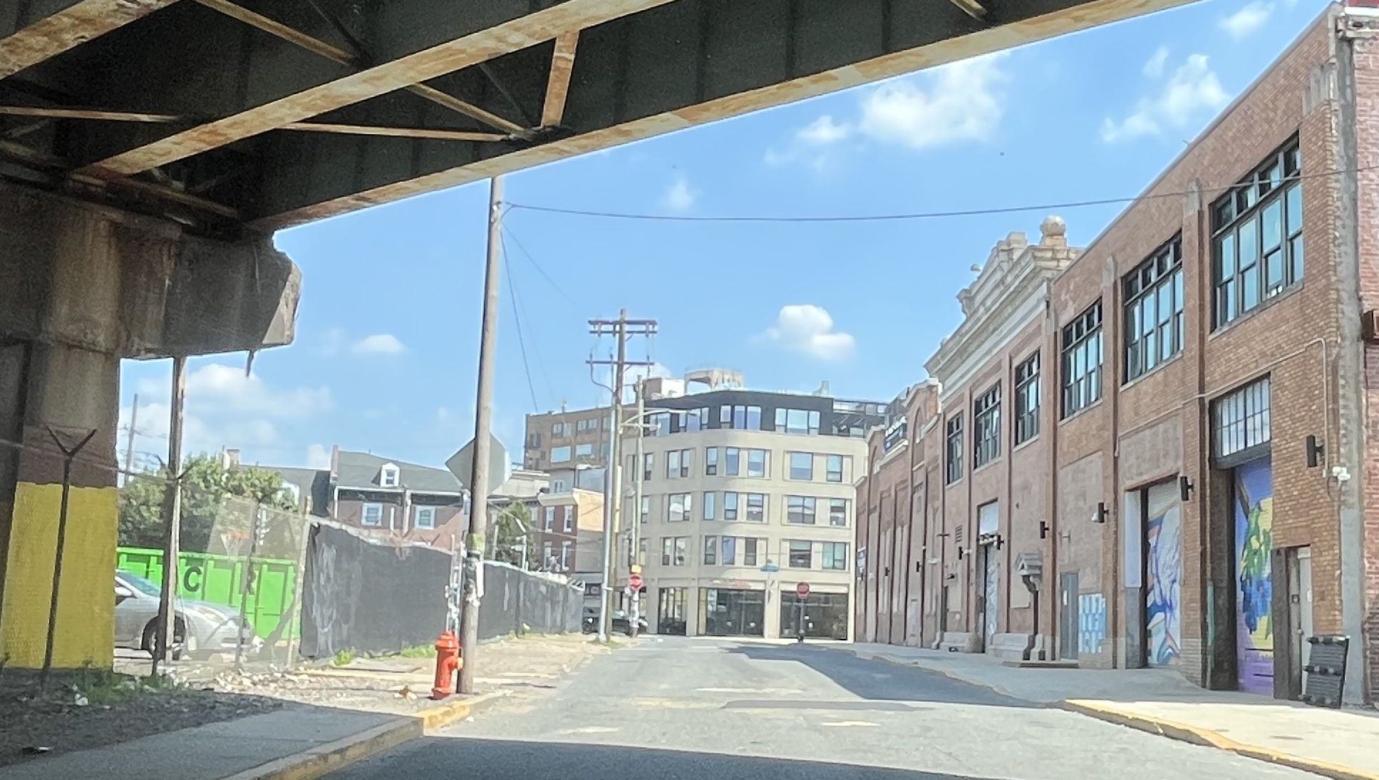 Are Central Hubs the Key to Cannabis Shipping Efficiency?